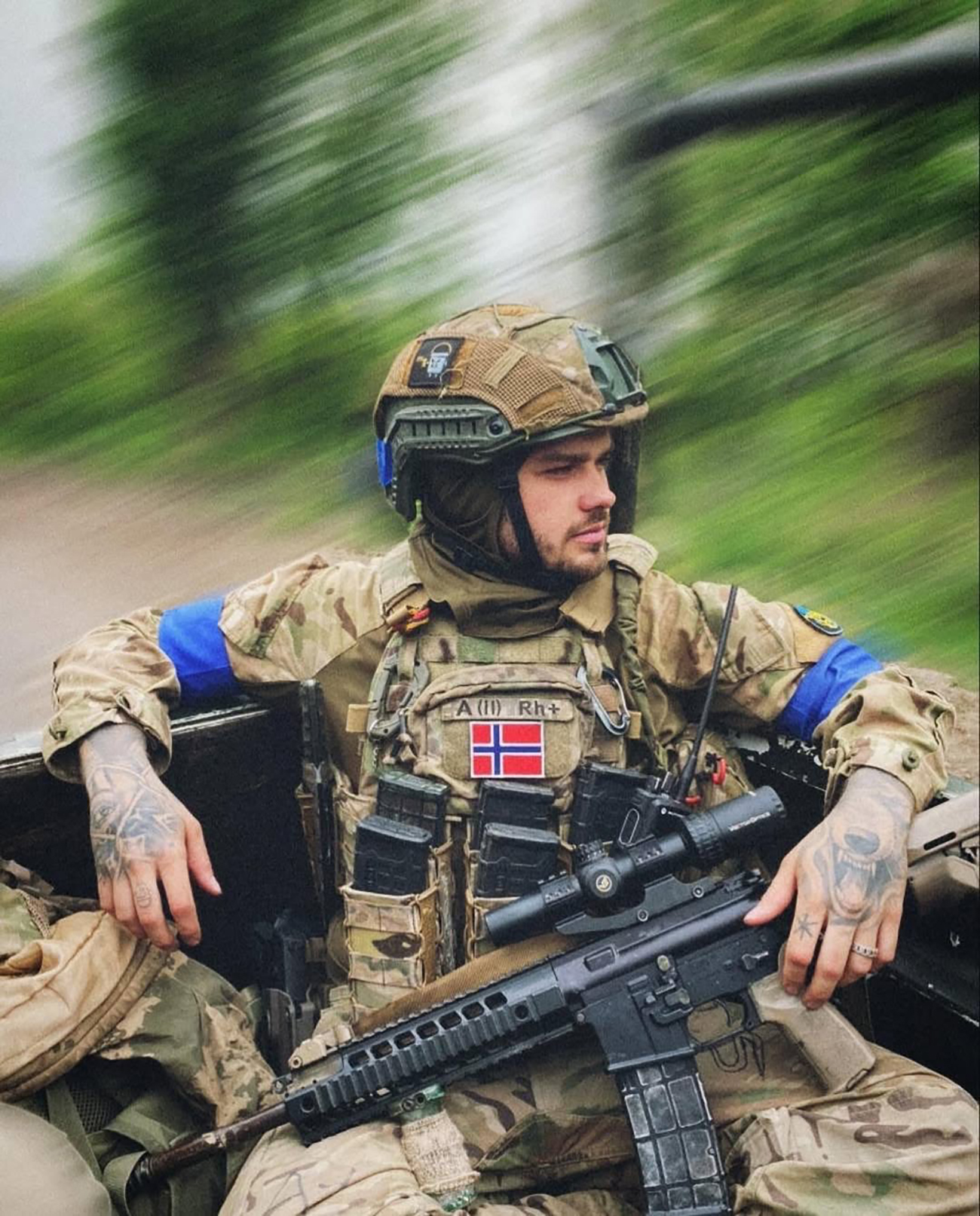 "Тут немає НАТО, я – муляр з Данії". Чому іноземці воюють за Україну і що кажуть про росіян